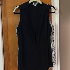 Express Black Sleeveless Fitted Blouse with Notched Collar